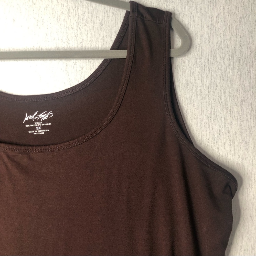 Lord Taylor Womens Tank Top Plus Size 3X LOT OF 2 Navy Blue Print & Brown Solid - Picture 9 of 13
